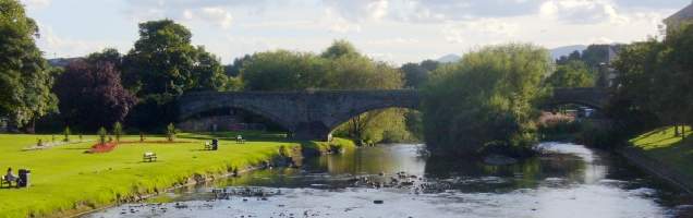 inglês em Musselburgh com Language International