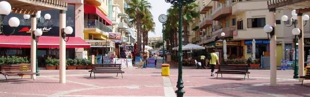 Curso de inglés en Buġibba con Language International