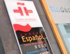 معاهد اللغة الاسبانية في دينايا : TLCdénia