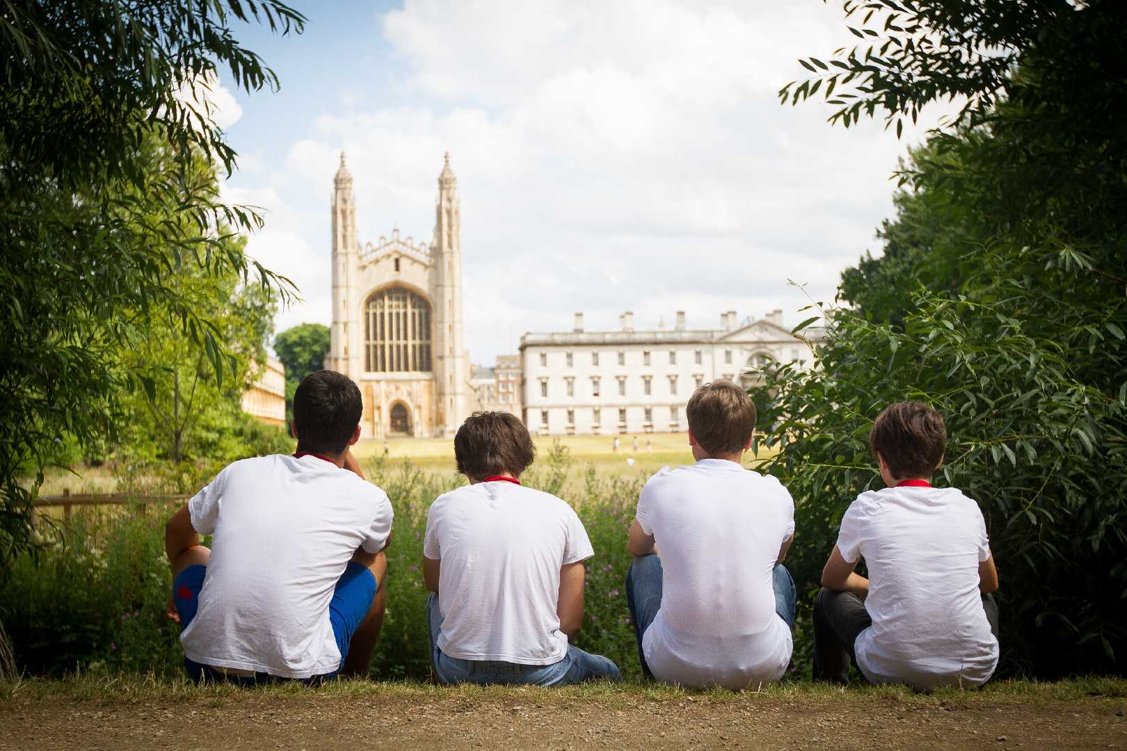 Группа Кембридж. Cambridge University in Tashkent. Cambridge 13. Cambridge University Press.