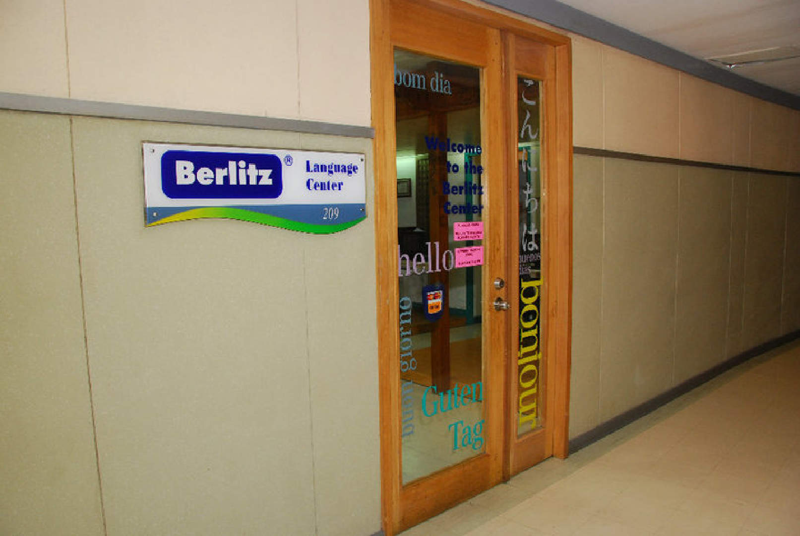 Berlitz Makati (マカティ, フィリピン) - Reviews - Language International