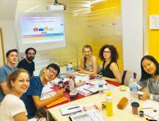 Spanish schools in Madrid: Academia Contacto