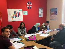 English schools in Huddersfield: Britannia English Academy