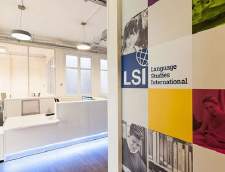 French schools in Paris: Language Studies International (LSI): Paris (Junior)