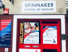 Escolas de Inglês em Portsmouth: Spinnaker School of English