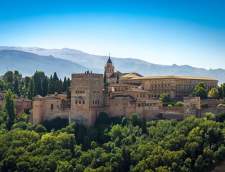 Spanish schools in Granada: InFluent: Granada