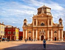 Escuelas de Italiano en Módena: InFluent: Modena