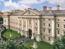 English schools in Dublin: College Green Language and Study