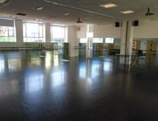 English schools in Caterham: ALPADIA Gatton Park (Juniors)
