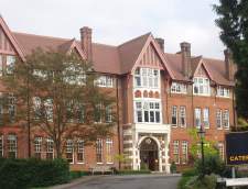 English schools in Chatham: Caterham School