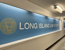Escolas de Inglês em Elizabeth: Oxford International - Long Island University, Brooklyn New York City (Junior)